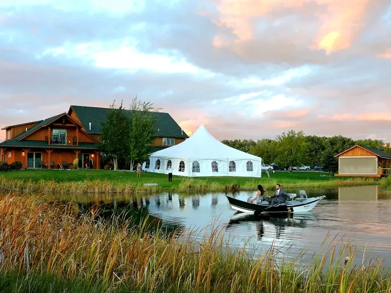 Gallatin River Lodge