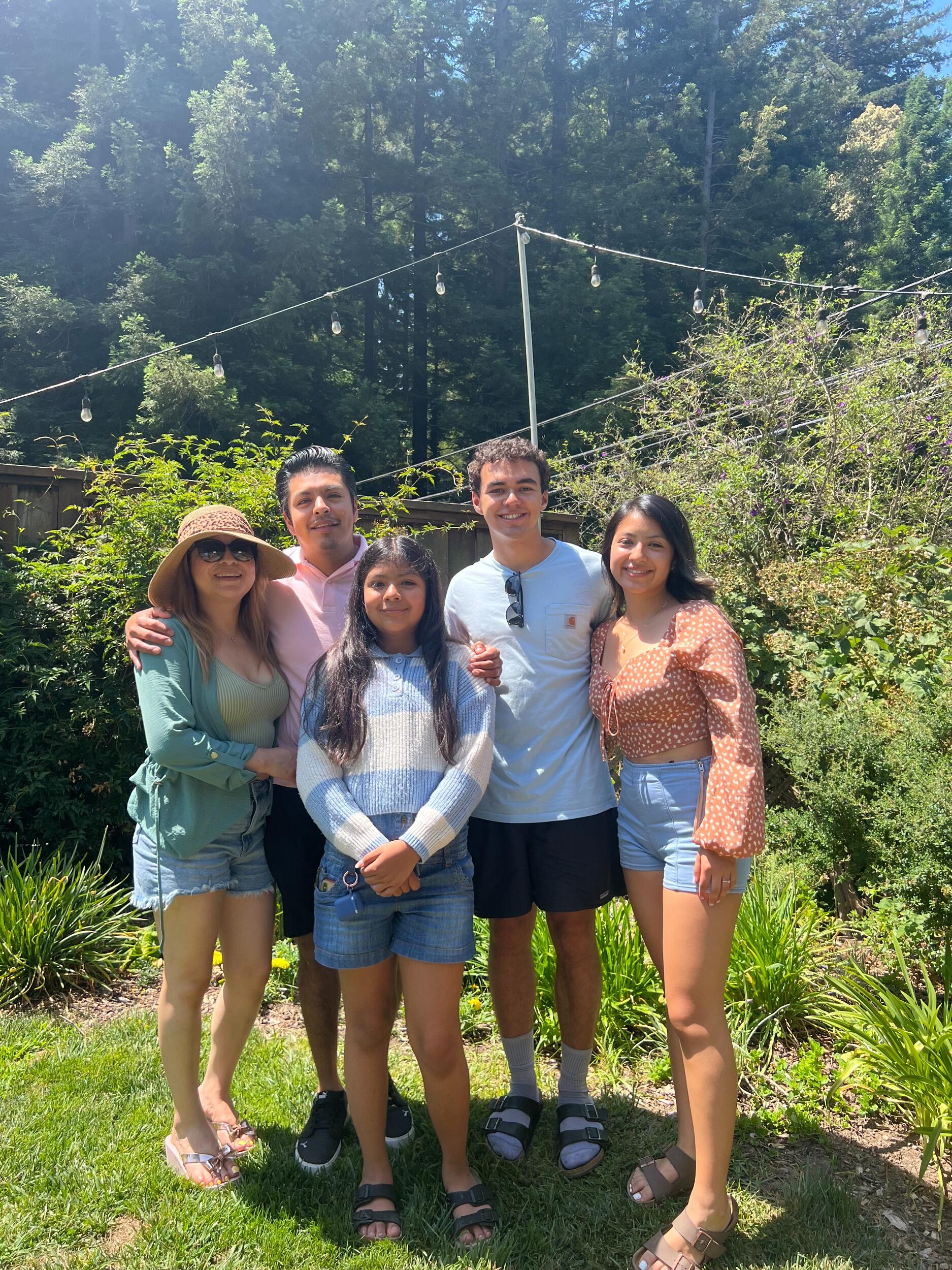 Brunch at Alice's Restaurant with Tiffany's family 