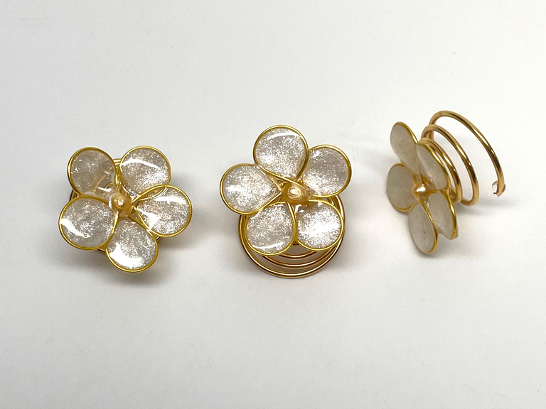 Twist-In Floral Hair Accents