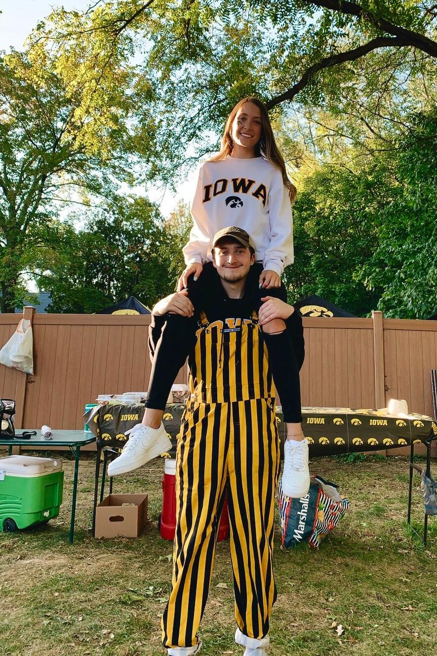 They knew their relationship was still relatively new and that they were young, but they couldn’t ignore how strongly they felt about continuing their lives together. Both were accepted to the University of Iowa for the fall of 2019. Being away from their families for the first time was a significant adjustment, but they were grateful to experience it side by side. In 2021, Megan was accepted into nursing school, and by 2022, they had moved into an off-campus townhouse together. Declan’s childhood dog, Tebow, had been with him throughout most of college, and in January 2023, they decided to get a golden retriever puppy named Enzo. Declan graduated in May 2023 and started working remotely while Megan completed her nursing school, eventually graduating in December 2023.