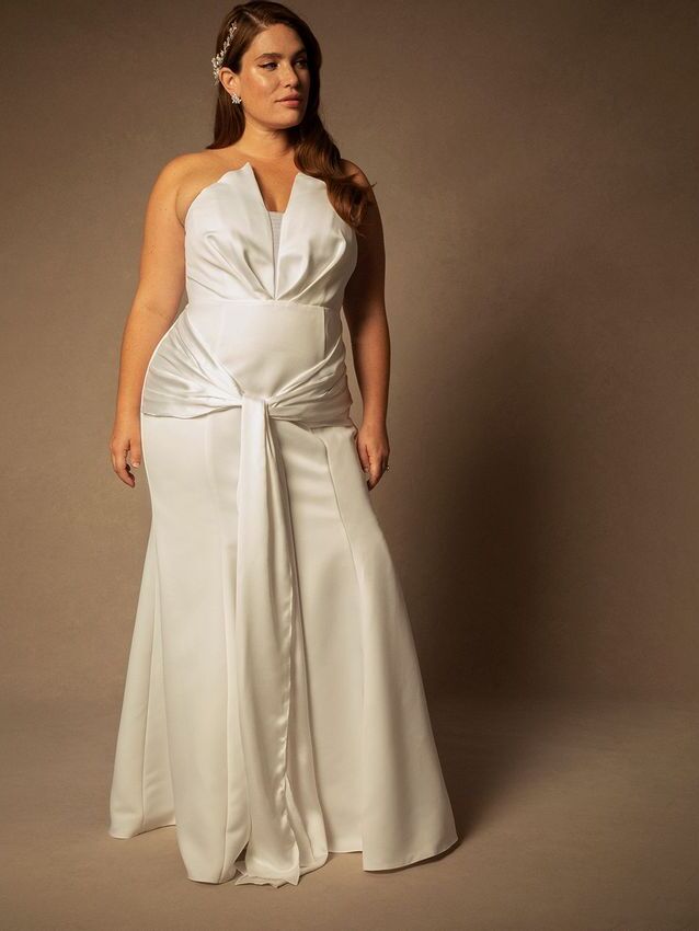 11 plus size summer wedding dress looks for under $120 - Good