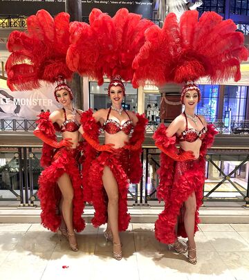 Showgirls in Las Vegas - Cabaret Dancer - Las Vegas, NV - Hero Main