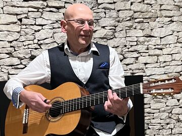Dave Hirschman - Acoustic Guitarist - Calgary, AB - Hero Main