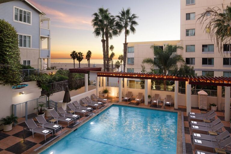 Los Angeles Bachelorette Party Hotel - Le Merigot Santa Monica