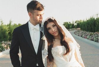 Kirstin Maldonado and husband on wedding day