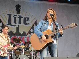 Kacey Smith, Rising Country Music Artist - Country Band - Nashville, TN - Hero Gallery 2