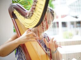 Harpist Chiara Capobianco - Harpist - San Diego, CA - Hero Gallery 1