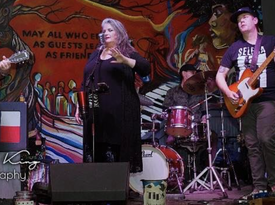 Jo Ellen and the Box of Chocolates - Americana Band - Georgetown, TX - Hero Gallery 3