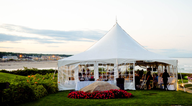Beachmere inn wedding | Honestweddingadvice.com
