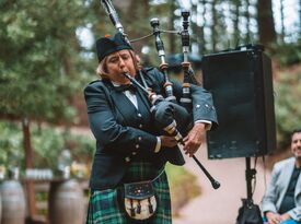 Elise MacGregor Ferrell - Bagpiper - Santa Cruz, CA - Hero Gallery 1