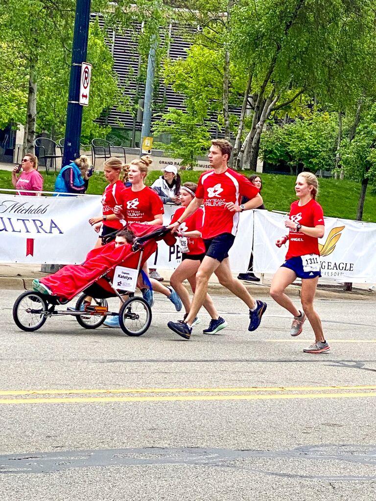Jake and Annika pushed Annika's sister, Katelyn, in her first-ever race! We couldn't have done it without the help of Sarah, Rachel, and Lydia. 