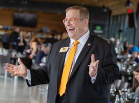 Tom Guetzke | The Happologist - Keynote Speaker - Minneapolis, MN - Hero Gallery 4
