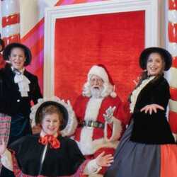 Christmas Carolers- 42nd St. Singers, profile image