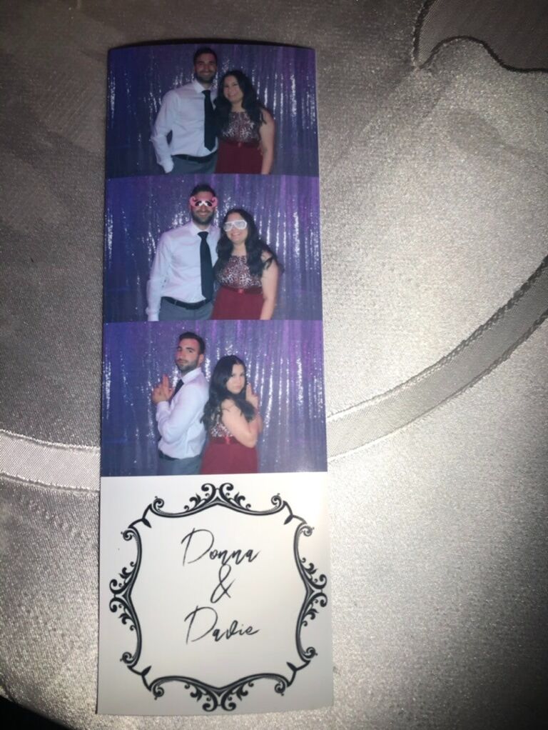 First of many weddings Lisa & Joe have perfected their photobooth poses!

¡La primera de muchas bodas en las que Lisa y Joe han perfeccionado sus poses en el photobooth!