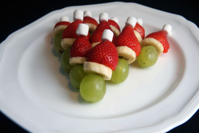 fruit kabobs grinch party idea