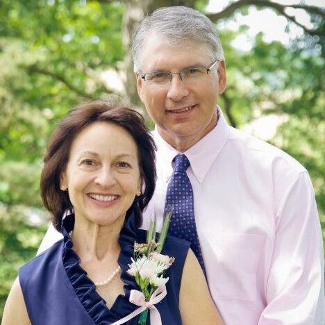 Dave and Jewel Yutzy Court Manor Weddings and Events Owner