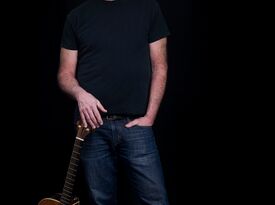 John OToole - Singer Guitarist - Edgartown, MA - Hero Gallery 1