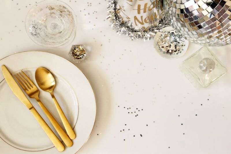 New Year's Eve Party Ideas for 2024 - party decor