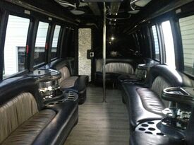 ChiTown Limo Bus - Party Bus - Chicago, IL - Hero Gallery 2