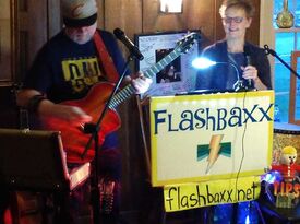 Flashbaxx - Cover Band - Cleveland, OH - Hero Gallery 3