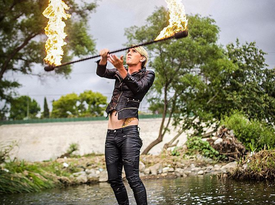 Jett Ashley Runaway - Circus Performer - San Diego, CA - Hero Gallery 2