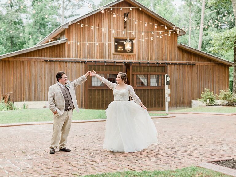Rustic Wedding Ideas: 50 Beautiful Ideas for a Rustic Country Wedding