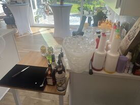 Aubrey's Mobile Mixology - Bartender - Houston, TX - Hero Gallery 4