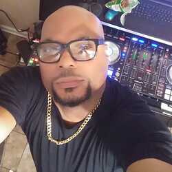 FLAVOR'S MOBILE DJ AND SOUND, profile image