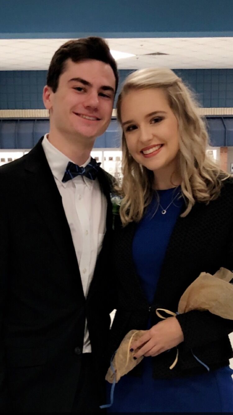 Senior HOCO game