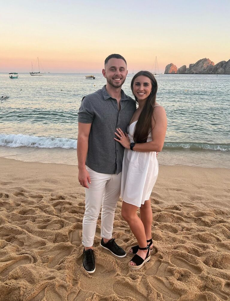 Jake proposed to Madi on Medano beach in Cabo San Lucas.