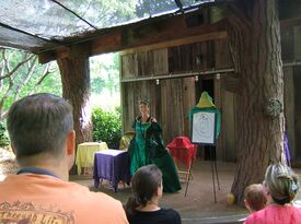 Queen Emeralda - Storyteller - Atlanta, GA - Hero Gallery 4