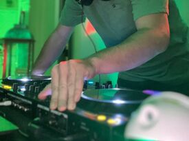 DJ BERASI (DJ SERVICES) - DJ - Hopewell, VA - Hero Gallery 1