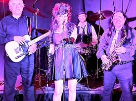 Rehabbed - Amy Winehouse tribute band - Pop Band - Upland, CA - Hero Gallery 4