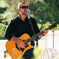 Jeff Jarrett - Singer & Guitarist, profile image