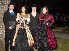 The Holiday Carolers - Christmas Caroler - New York City, NY - Hero Gallery 4