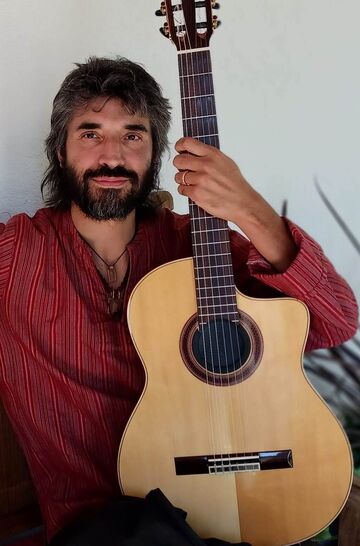 Jesse Hendricks, Spanish Guitar - Flamenco Acoustic Guitarist - Sacramento, CA - Hero Main