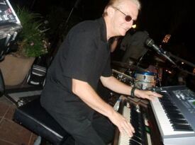 Jim Johnson Classy DJ / Pianist & Band - DJ - San Bernardino, CA - Hero Gallery 3