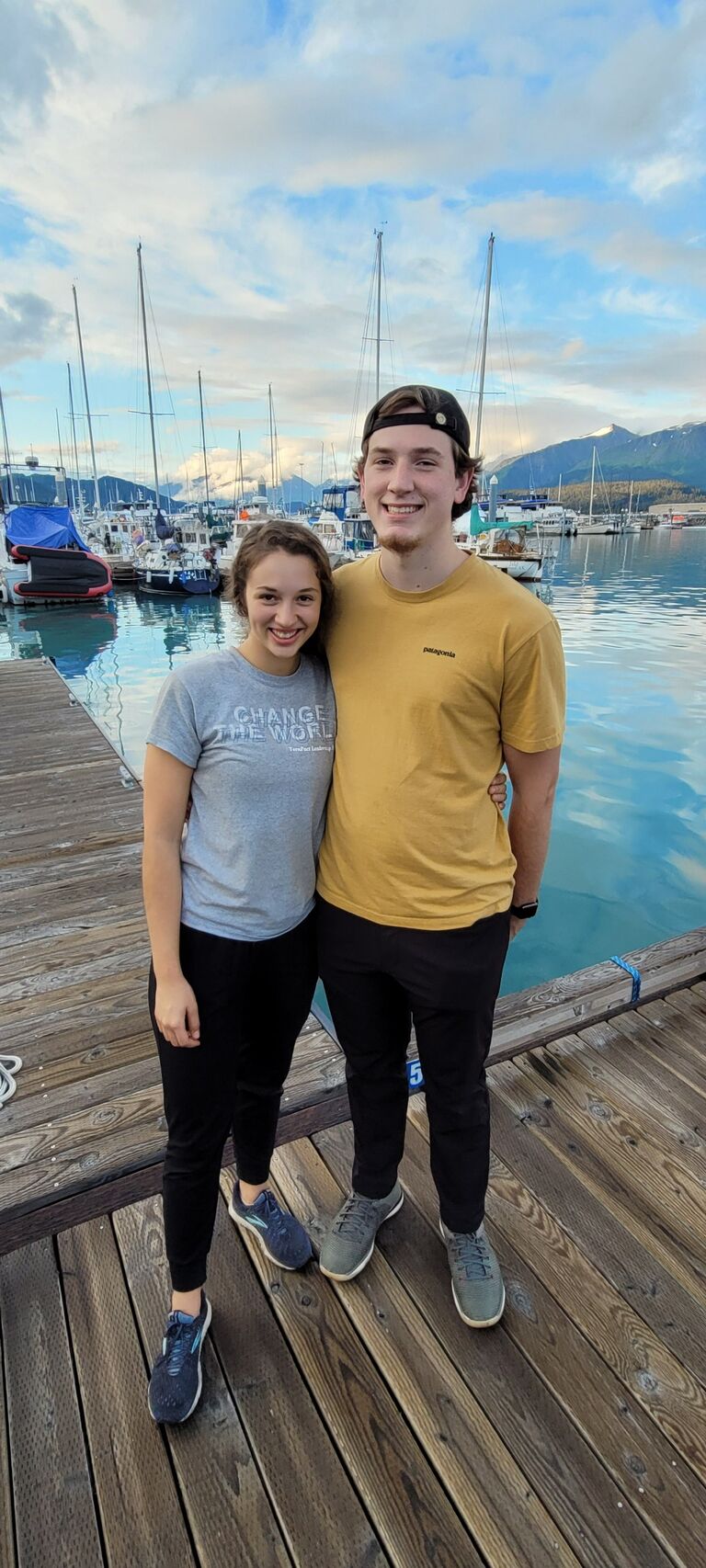 Dan came to visit Alaska again before going back to school for RA training. The temperatures were much nicer this time.