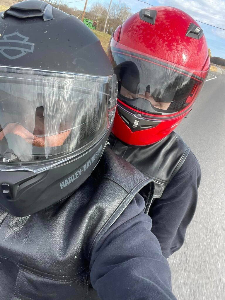 Motorcycle ride to The Trace in LBL