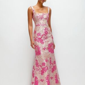 Gallery Photo 6