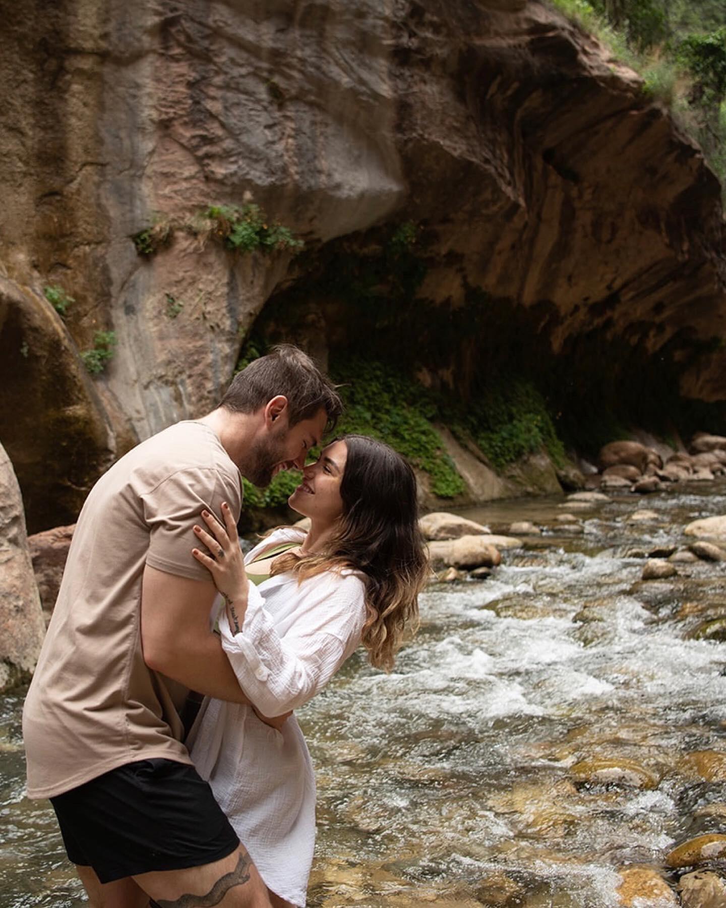 Loraine proposes to Evan in Zion National Park