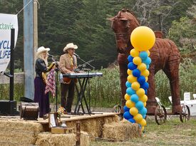 Hoots & Annie - Country/Rock (Duo - Trio - Band) - Country Band - Auburn, CA - Hero Gallery 4