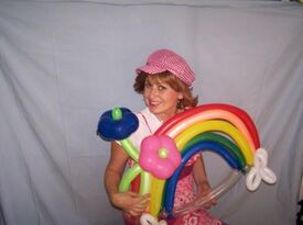 Far Out Parties - Balloon Twister - Marlton, NJ - Hero Gallery 3