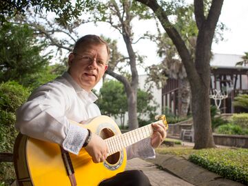 Carlos Sanchez - Acoustic Guitarist - San Antonio, TX - Hero Main