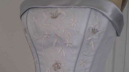 HOW TO SEW A INBUILT CORSET (INNER CORSET) 