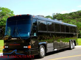 Shark Limousines - Event Limo - San Antonio, TX - Hero Gallery 4