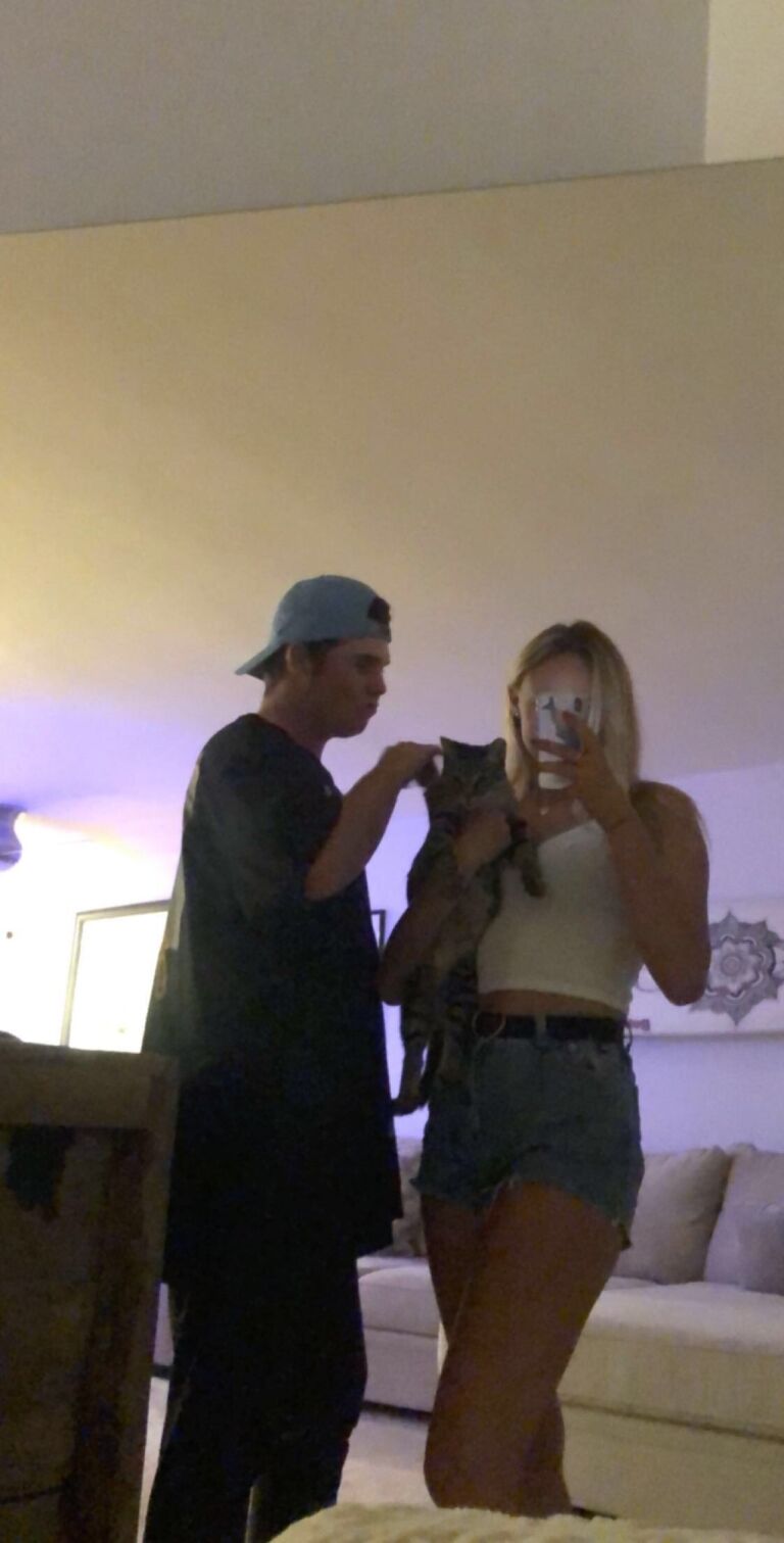 Zak moved in with Mariah in Long Beach when she went back to school and they started to co-parent Gracie