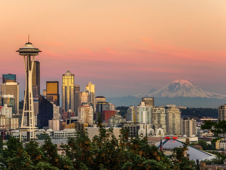 Skyline Seattle and Mount Rainier at Sunset