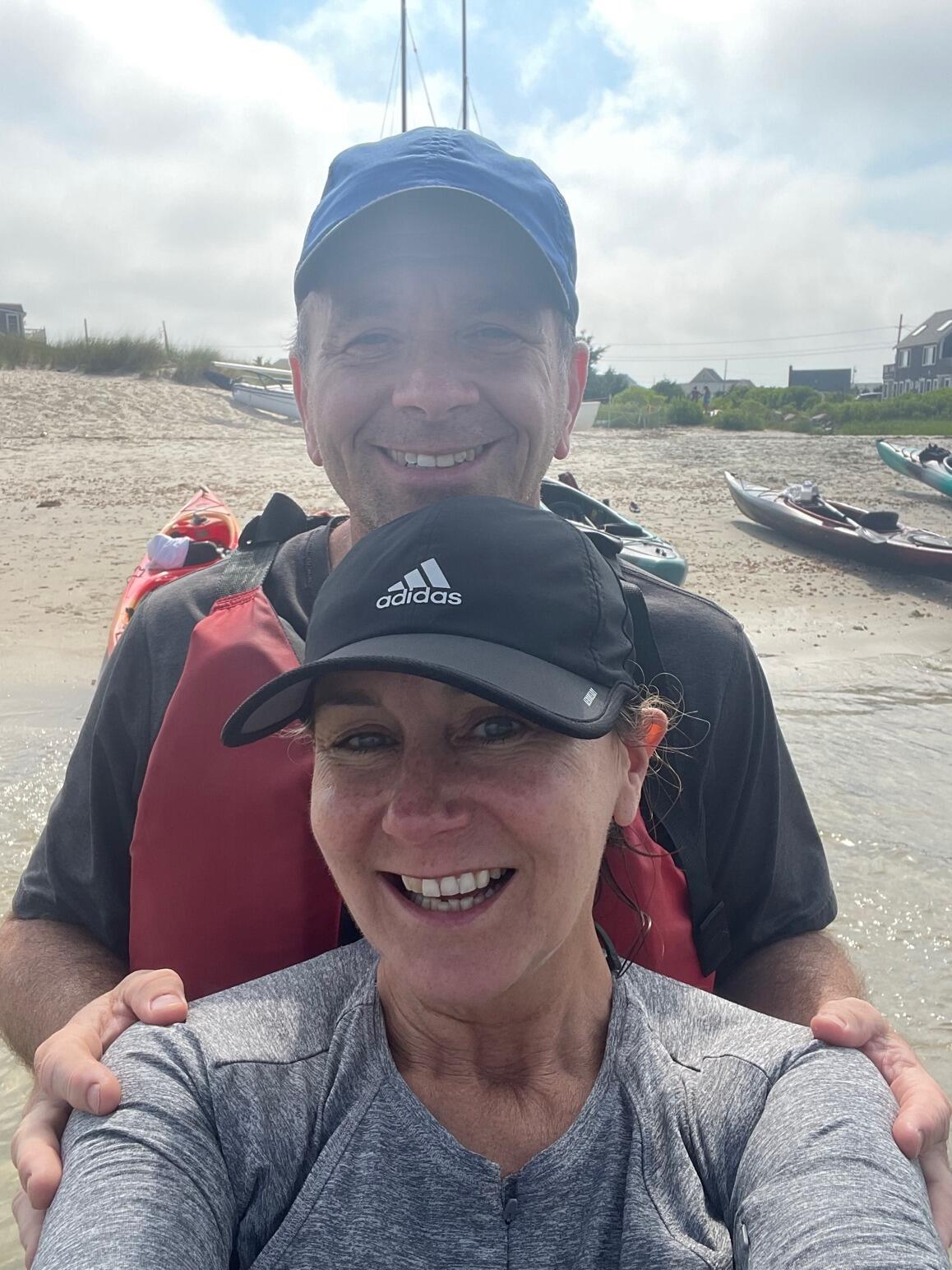 Mark and Julia kayak in Cape Cod