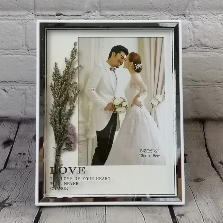 BARUN Engagement Gifts for Couples - Engagement gift, Cool Engagement Gifts  for Women, Wedding Countdown Frame, Bridal Shower Wedding Picture Frame